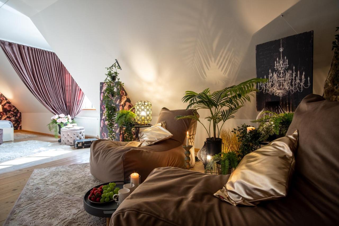 Rataskaevu Boutique - 7 Unique Apartments Tallinn Ngoại thất bức ảnh