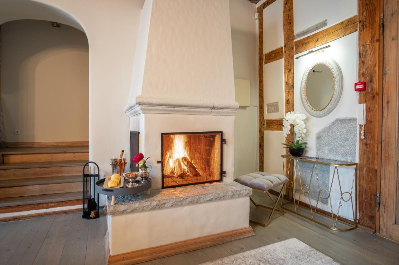 Rataskaevu Boutique - 7 Unique Apartments Tallinn Ngoại thất bức ảnh