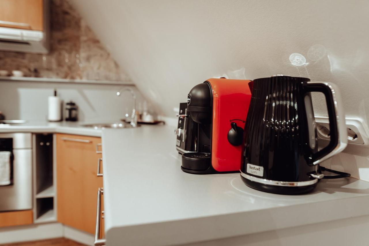 Rataskaevu Boutique - 7 Unique Apartments Tallinn Ngoại thất bức ảnh