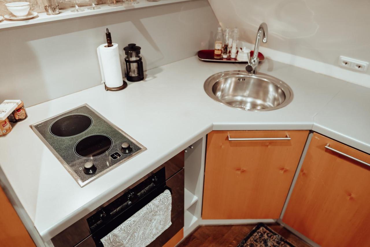 Rataskaevu Boutique - 7 Unique Apartments Tallinn Ngoại thất bức ảnh